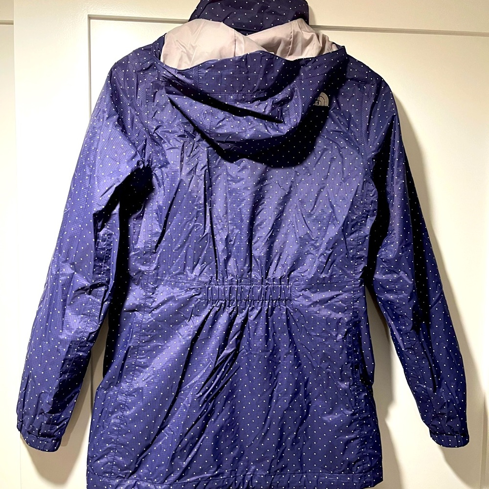 The North Face Rain Jacket Women’s Size Small - Picture 4 of 4